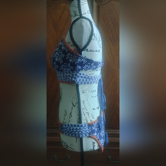 BOHO Style Blue and White Floral Bikini Set - Picture 3 of 8